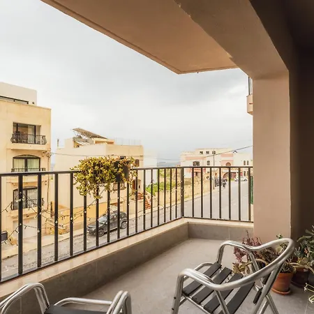 New On The Market - Stylish 3br Unit Walking Distance To The By Sf Homes Διαμέρισμα Il-Mahsel