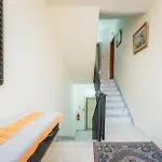Apartman New On The Market - Stylish 3br Unit Walking Distance To The By Sf Homes