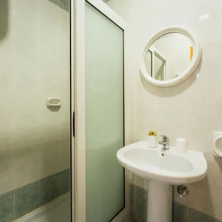 New On The Market - Stylish 3br Unit Walking Distance To The By Sf Homes * Il-Mahsel