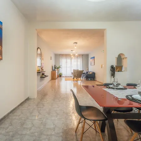 New On The Market - Stylish 3br Unit Walking Distance To The By Sf Homes Daire *